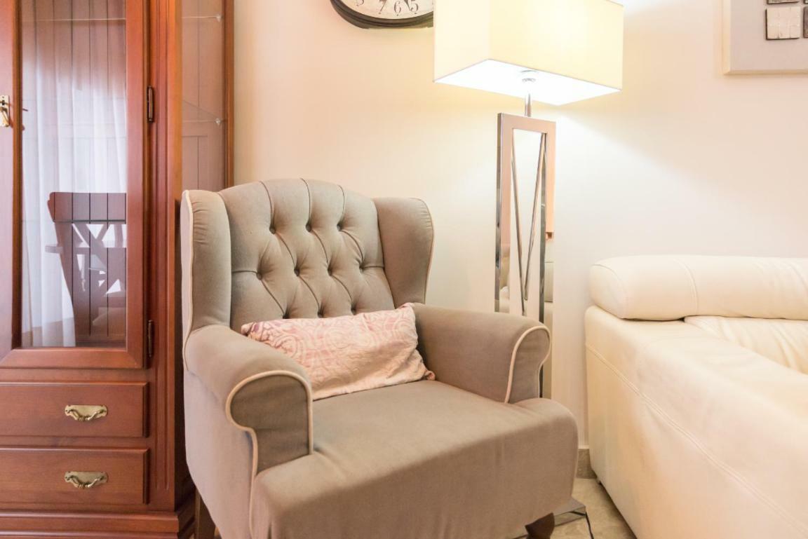 Keywise Perfect Location Next To Maria Zambrano Station, , ,pool And Free Parking