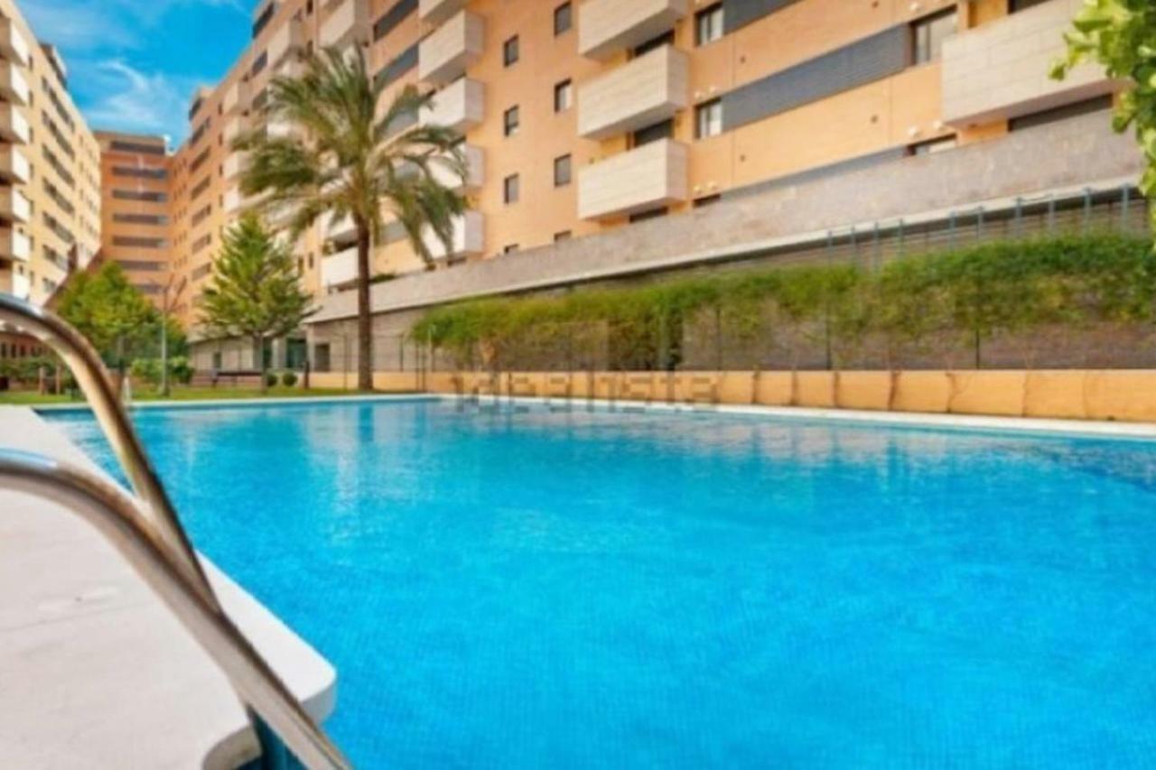 Keywise Perfect Location Next To Maria Zambrano Station, , ,pool And Free Parking * Málaga