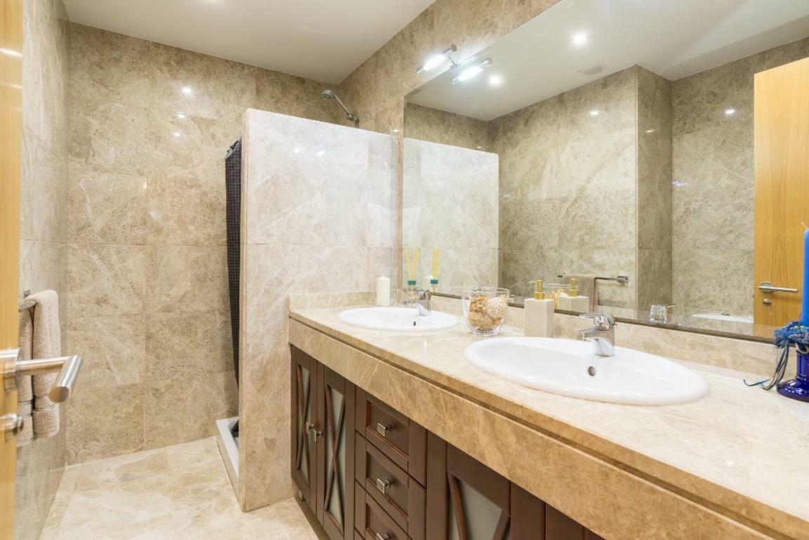 Keywise Perfect Location Next To Maria Zambrano Station, , ,pool And Free Parking Málaga